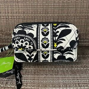 NWT Vera Bradley All in One Crossbody